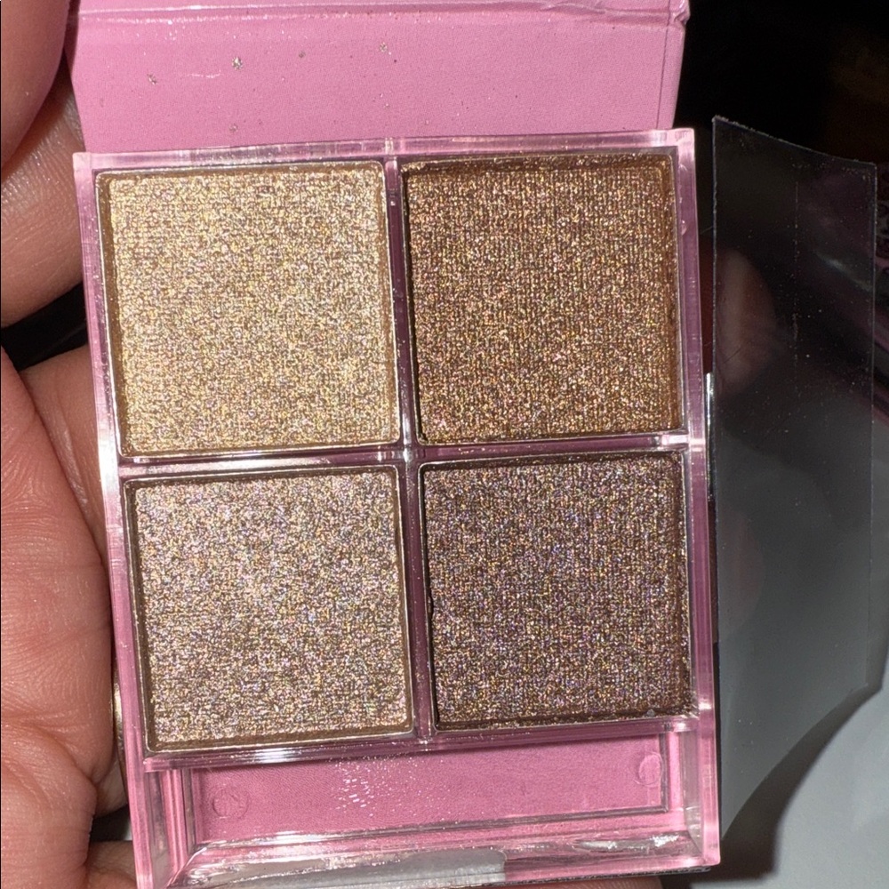 Magic Gold and Brown Eyeshadow Palette